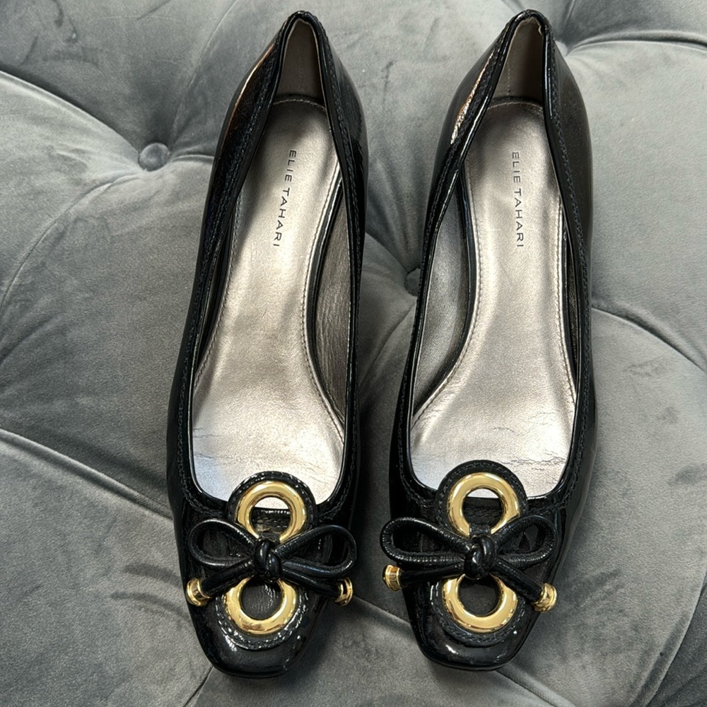 Gorgeous and super wearable Elie Tahiri shoes in black patent with gold accents